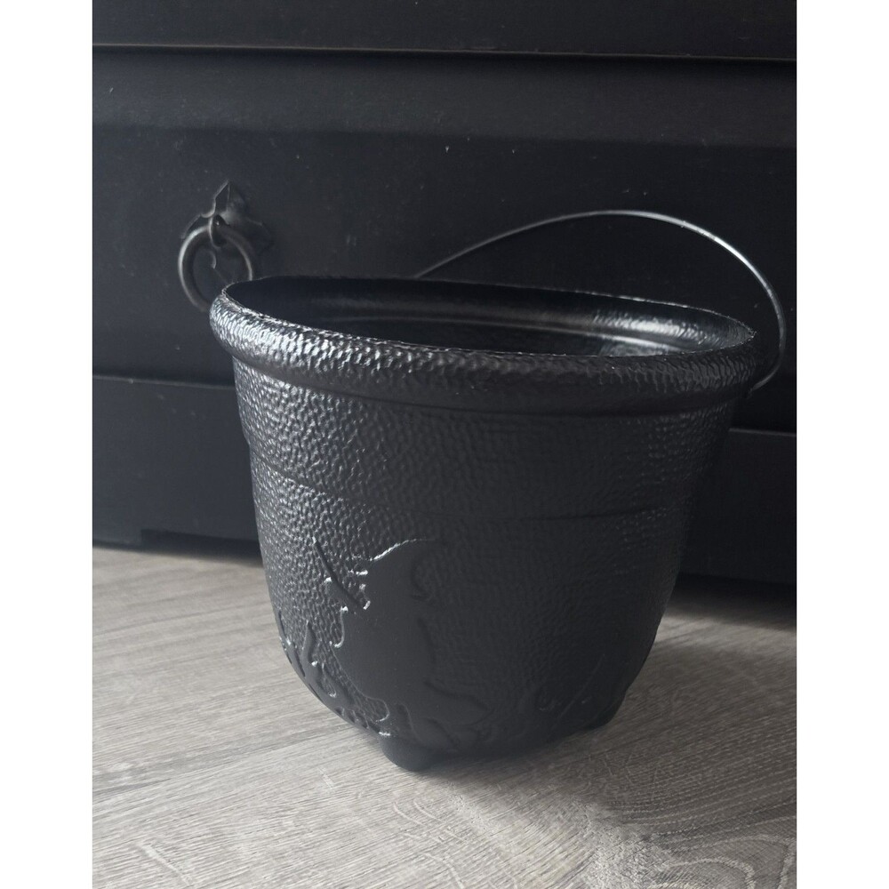 General Foam Black Cauldron Pail Witch Flames Treat Halloween Bucket 6"